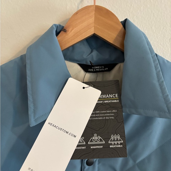 Women's Quilted Jacket with Black Pocket - Picture 2 of 4